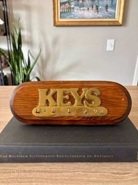 Vintage Brass “Keys” Keyring Holder for Wall with 5 Hooks